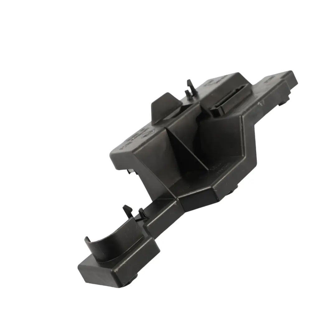 Uchwyt Gniazdo Żarówki Lampy Tylnej Lewej 393.643 do Porsche Boxster 986 o numerze 98663145100 Porsche Boxster 986 Uchwyt Gniazdo Żarówki Lampy Tylnej Lewej 393.643 - SKU 98663145100 - Numer Części 98663145100