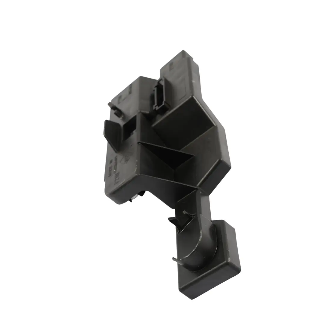 Support De Douille De Lampe Arrière Gauche 393.643 pour Porsche Boxster 986 à propos du numéro de pièce 98663145100 Porsche Boxster 986 Support De Douille De Lampe Arrière Gauche 393.643 - SKU 98663145100 - Numéro de pièce 98663145100