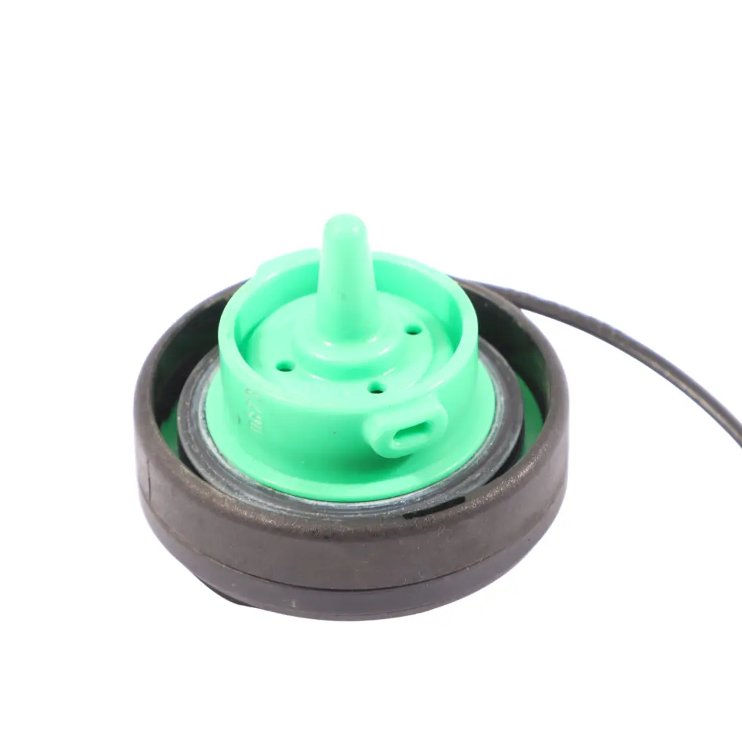 Bouchon Réservoir Carburant Vis Et Sangle pour Porsche Macan 95B à propos du numéro de pièce 992201550F Porsche Macan 95B Bouchon Réservoir Carburant Vis Et Sangle - SKU 992201550F - Numéro de pièce 992201550F