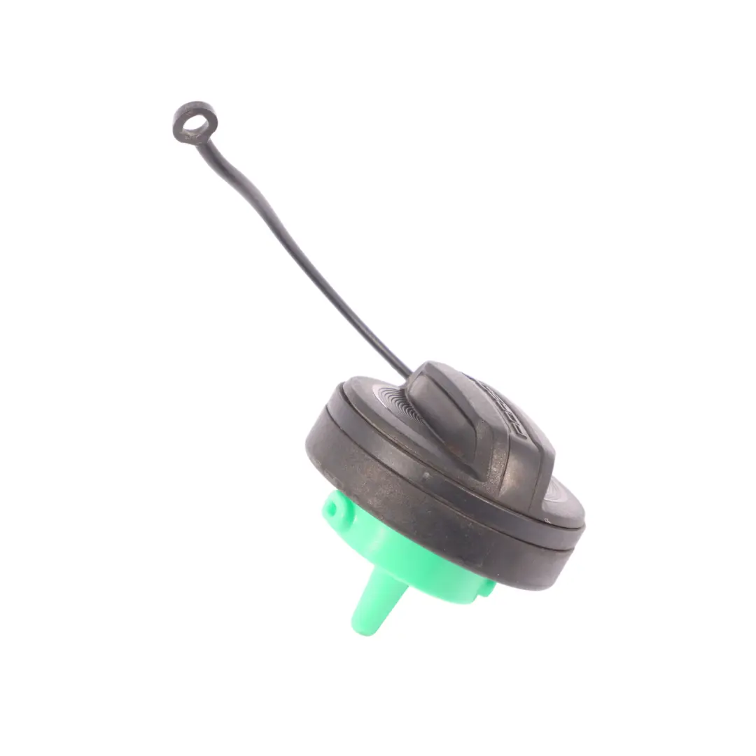 Tapa Depósito De Combustible Tornillo Correa Tapa para Porsche Macan 95B con número de pieza 992201550F Porsche Macan 95B Tapa Depósito De Combustible Tornillo Correa Tapa - SKU 992201550F - Número de pieza 992201550F