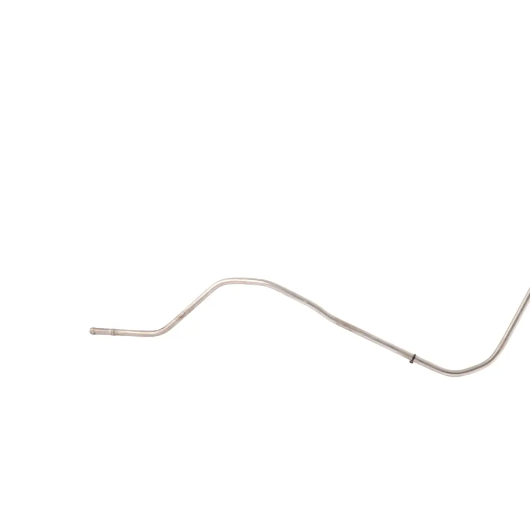 Tuyau Reniflard Liquide Refroidissement Droit pour Porsche Boxster 986 à propos du numéro de pièce 99610612654 Porsche Boxster 986 Tuyau Reniflard Liquide Refroidissement Droit - SKU 99610612654 - Numéro de pièce 99610612654