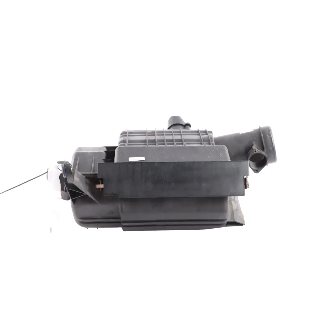 Scatola Filtro Aria Unità Aria Benzina per Porsche Boxster 986 con numero di parte 99611002110 Porsche Boxster 986 Scatola Filtro Aria Unità Aria Benzina - SKU 99611002110 - Numero di parte 99611002110