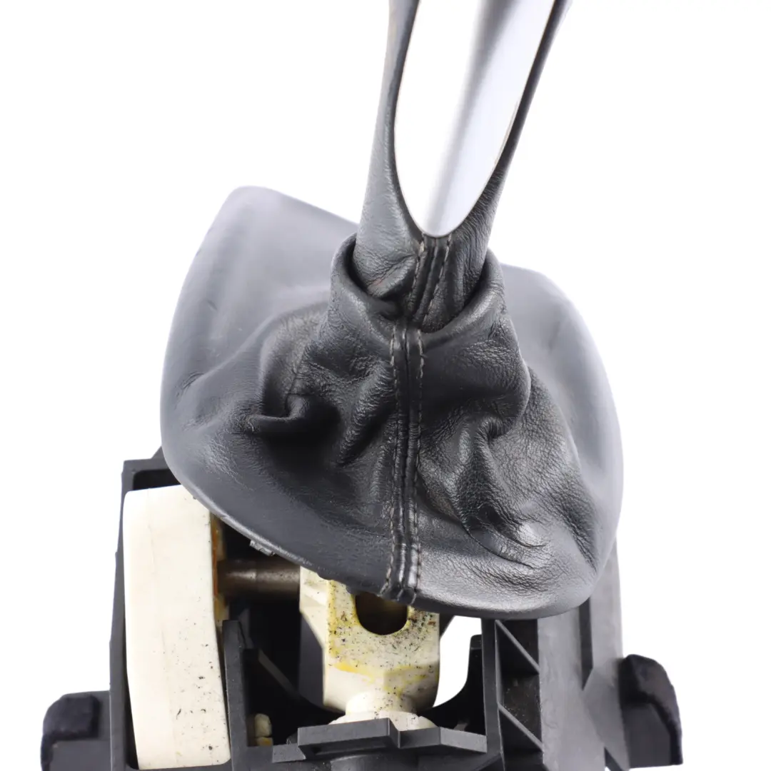 Selector Shifter Knob Mechanism to Porsche Boxster 986 Manual Gear with Part number 99642401004 Porsche Boxster 986 Manual Gear Selector Shifter Knob Mechanism - SKU 99642401004 - Part number 99642401004