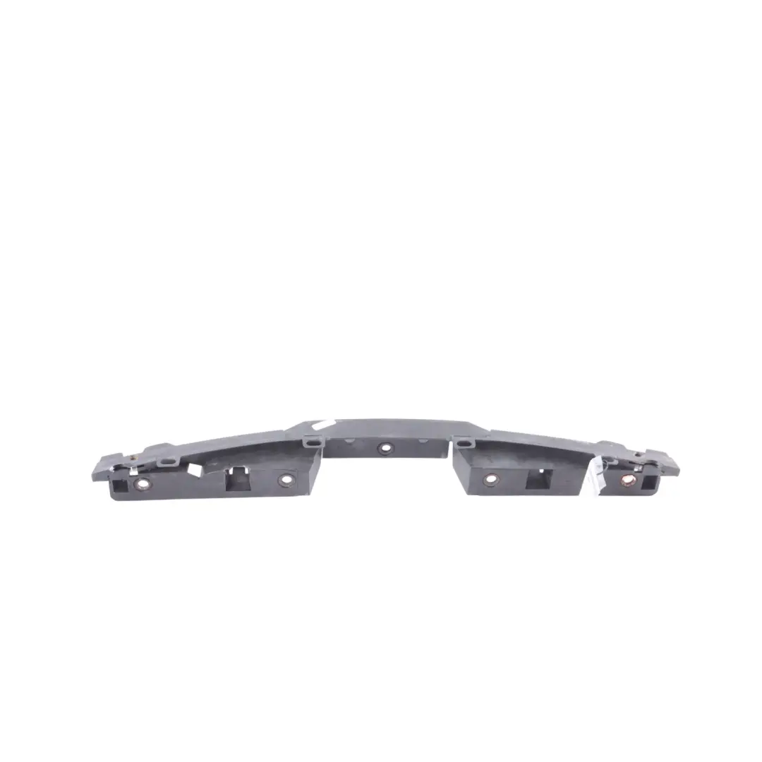 Uchwyt Środkowy Zderzaka Przedniego Przód do Porsche Boxster 986 o numerze 99650553100 Porsche Boxster 986 Uchwyt Środkowy Zderzaka Przedniego Przód - SKU 99650553100 - Numer Części 99650553100