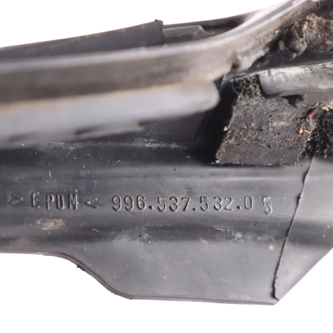 Porsche Boxster 986 Guarnizione Guida Finestrino Porta Destra - SKU 99653753205 - Numero di parte 99653753205