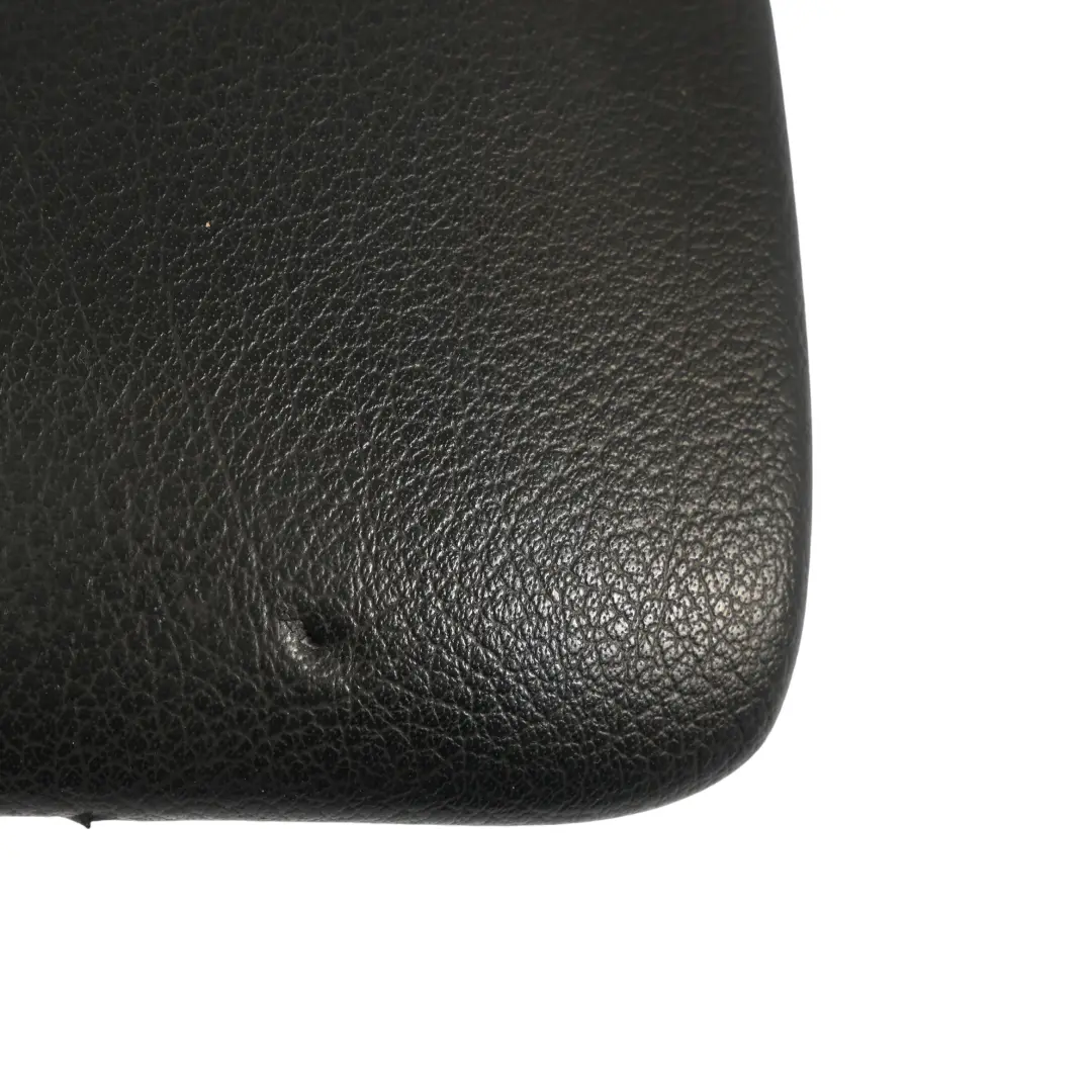 Osłona Konsoli Środkowej Prawa Skóra Czarna do Porsche Boxster 986 o numerze 99655209207 Porsche Boxster 986 Osłona Konsoli Środkowej Prawa Skóra Czarna - SKU 99655209207 - Numer Części 99655209207