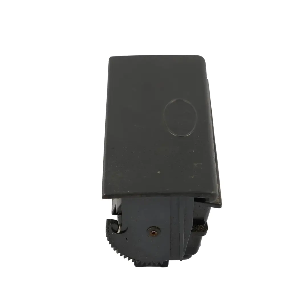 Consola Central Panel Frontal Cenicero para Porsche Boxster 986 con número de pieza 99655259500 Porsche Boxster 986 Consola Central Panel Frontal Cenicero - SKU 99655259500 - Número de pieza 99655259500