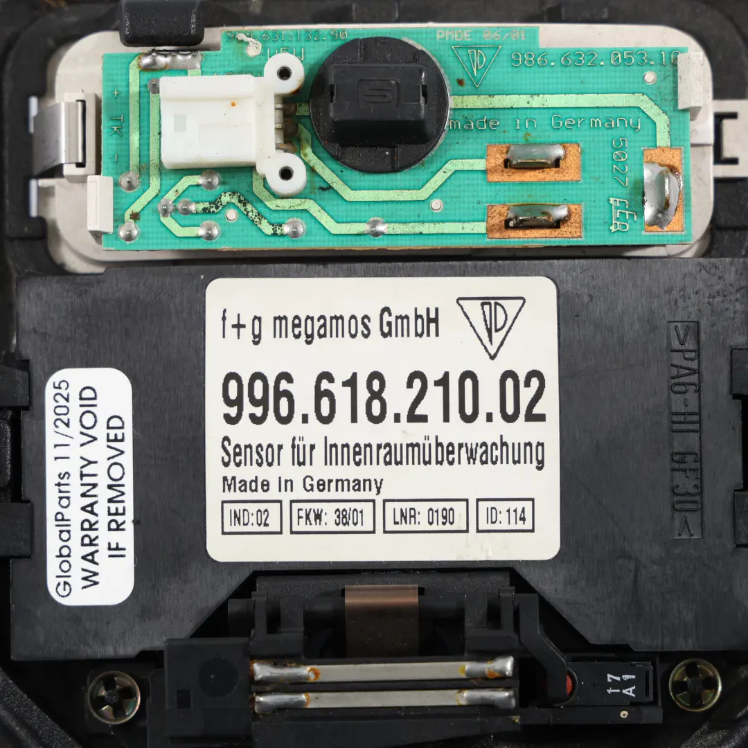 Tetto Interno Cabina Di Lettura Luce Anteriore per Porsche Boxster 986 con numero di parte 99661821002 Porsche Boxster 986 Tetto Interno Cabina Di Lettura Luce Anteriore - SKU 99661821002 - Numero di parte 99661821002