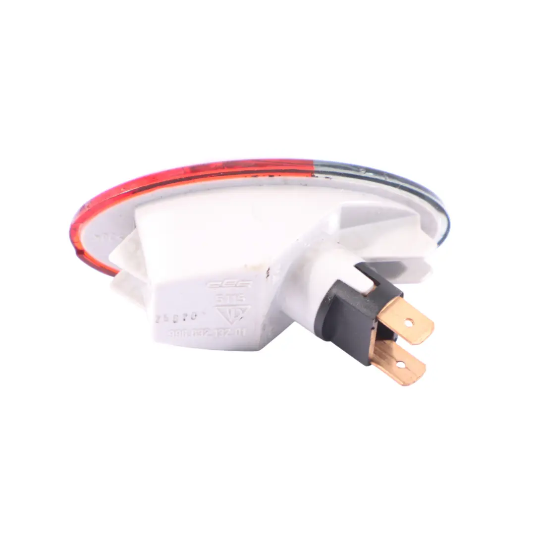 Lampka Drzwi Światło Przód Lewo Prawo do Porsche Boxster 986 o numerze 99663213201 Porsche Boxster 986 Lampka Drzwi Światło Przód Lewo Prawo - SKU 99663213201 - Numer Części 99663213201