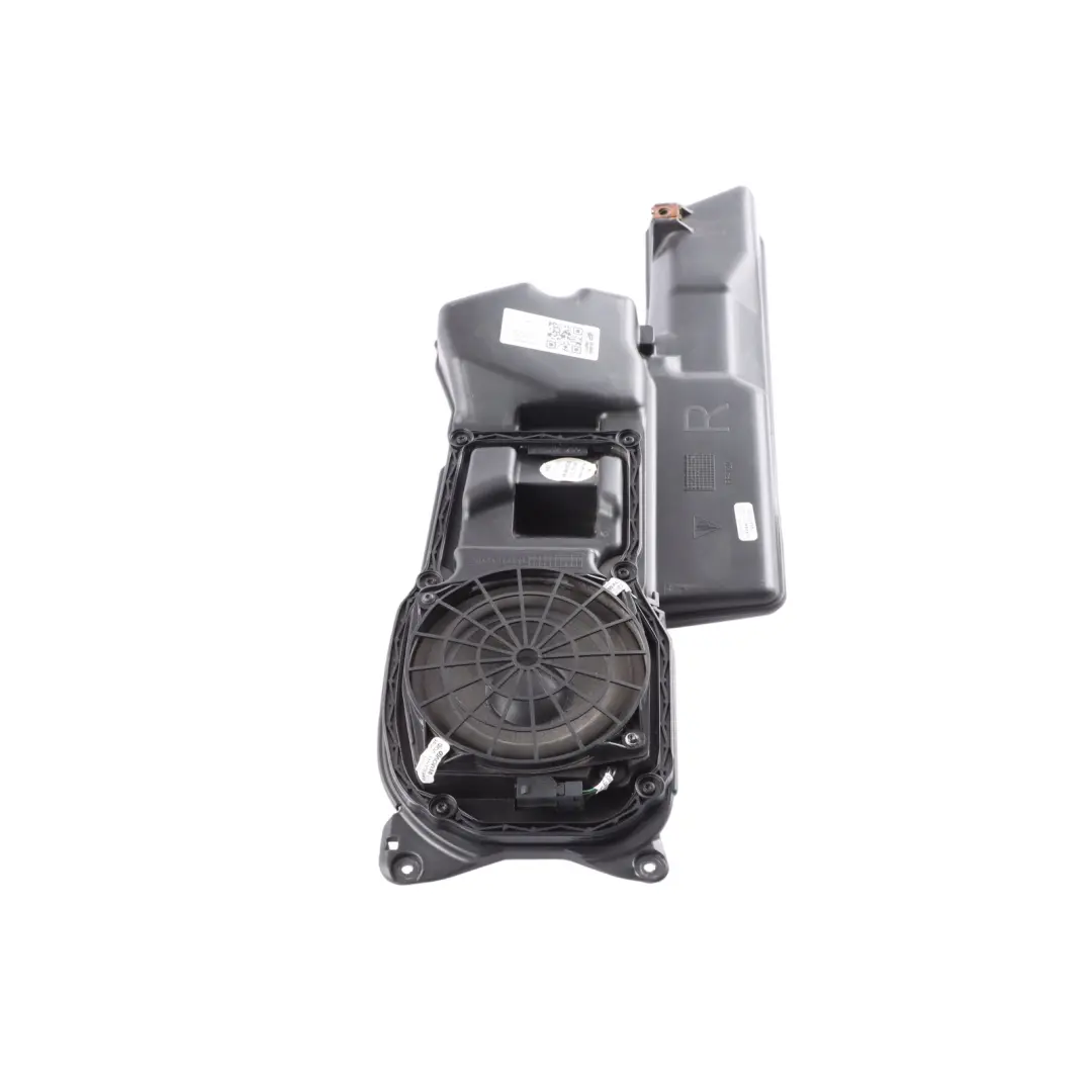 Front Door Card Loudspeaker Speaker Right O/S to Porsche Boxster 986 with Part number 996645552 Porsche Boxster 986 Front Door Card Loudspeaker Speaker Right O/S - SKU 996645552 - Part number 996645552