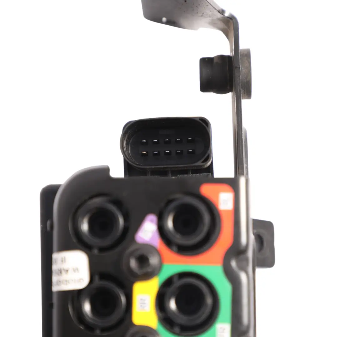 Suspension Valve Hydraulic Unit Block Rear Axle to Porsche Macan 95B with Part number 9A7616014 Porsche Macan 95B Suspension Valve Hydraulic Unit Block Rear Axle - SKU 9A7616014 - Part number 9A7616014