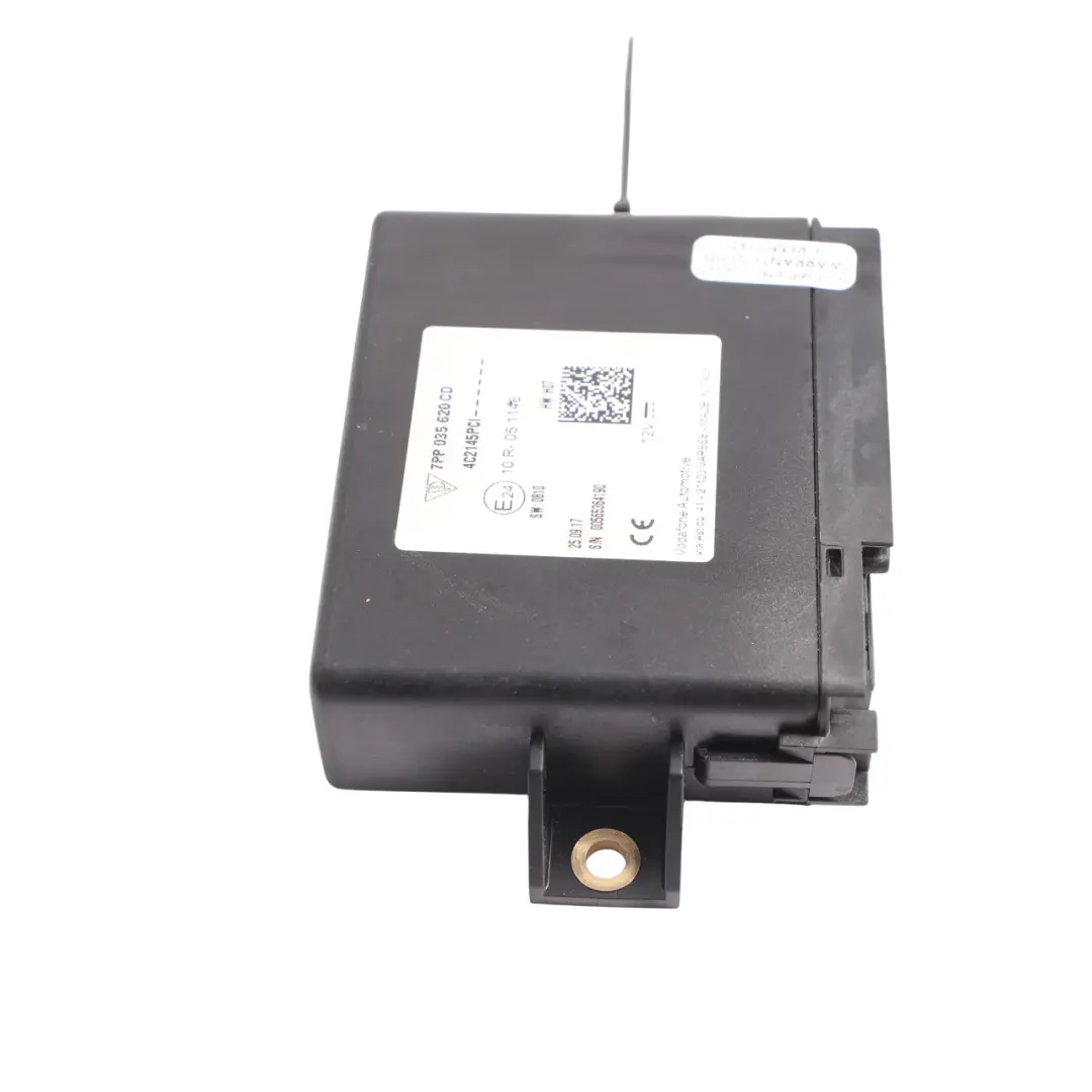 Porsche Macan 95B GPS Vehicle Location Tracker Control Unit Module 7PP035620CD - SKU 9A763762001 - Part number 9A763762001