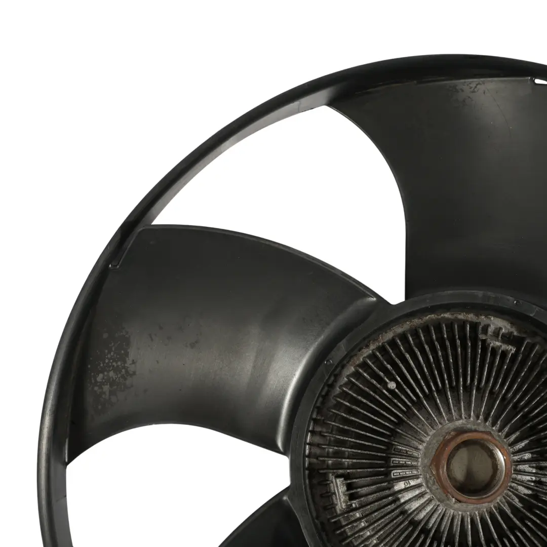 Radiador Ventilador Motor Radiador Soplador para Mercedes W461 W639 W906 con número de pieza A0002007323 Mercedes W461 W639 W906 Radiador Ventilador Motor Radiador Soplador - SKU A0002007323 - Número de pieza A0002007323