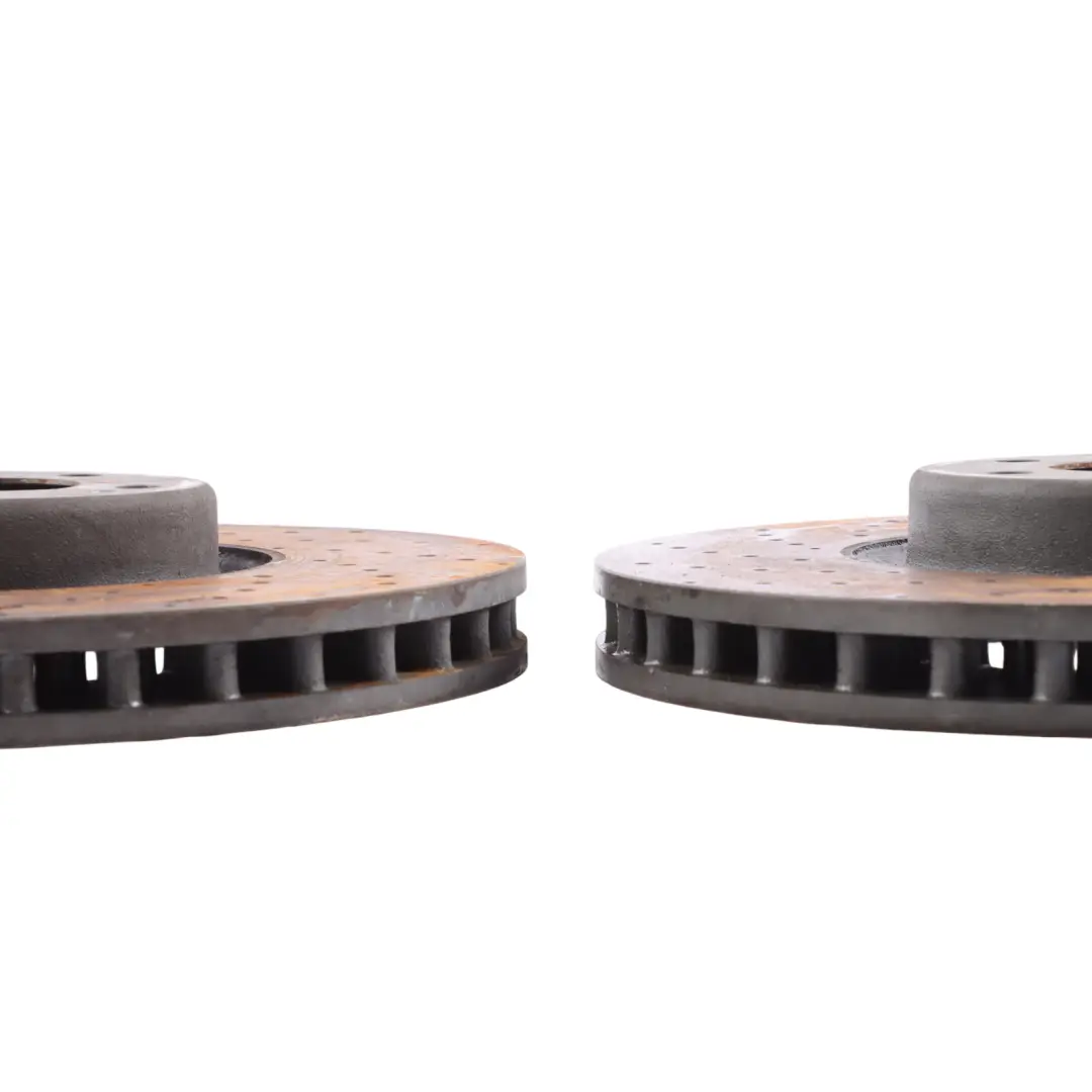 C43 AMG Disco Freno Delantero Derecho Izquierdo para Mercedes W205 con número de pieza A0004212312 Mercedes W205 C43 AMG Disco Freno Delantero Derecho Izquierdo - SKU A0004212312 - Número de pieza A0004212312