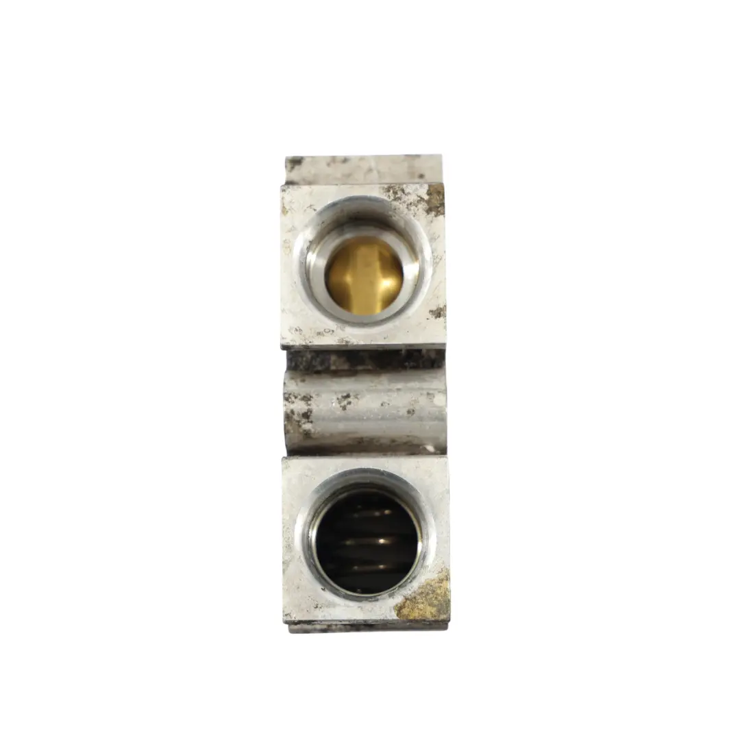 Thermostat De Radiateur De Refroidisseur D'Huile pour Mercedes W164 W204 à propos du numéro de pièce A0005010765 Mercedes W164 W204 Thermostat De Radiateur De Refroidisseur D'Huile - SKU A0005010765-2 - Numéro de pièce A0005010765