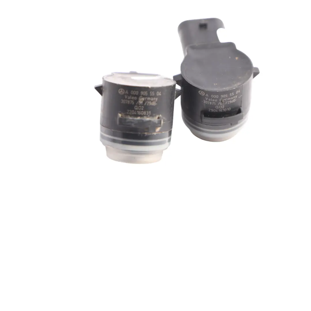 W207 Sensore Di Parcheggio PDC Set X2 Argento Polare - 761 per Mercedes W205 con numero di parte A0009055504 Mercedes W205 W207 Sensore Di Parcheggio PDC Set X2 Argento Polare - 761 - SKU A0009055504-PLS1 - Numero di parte A0009055504