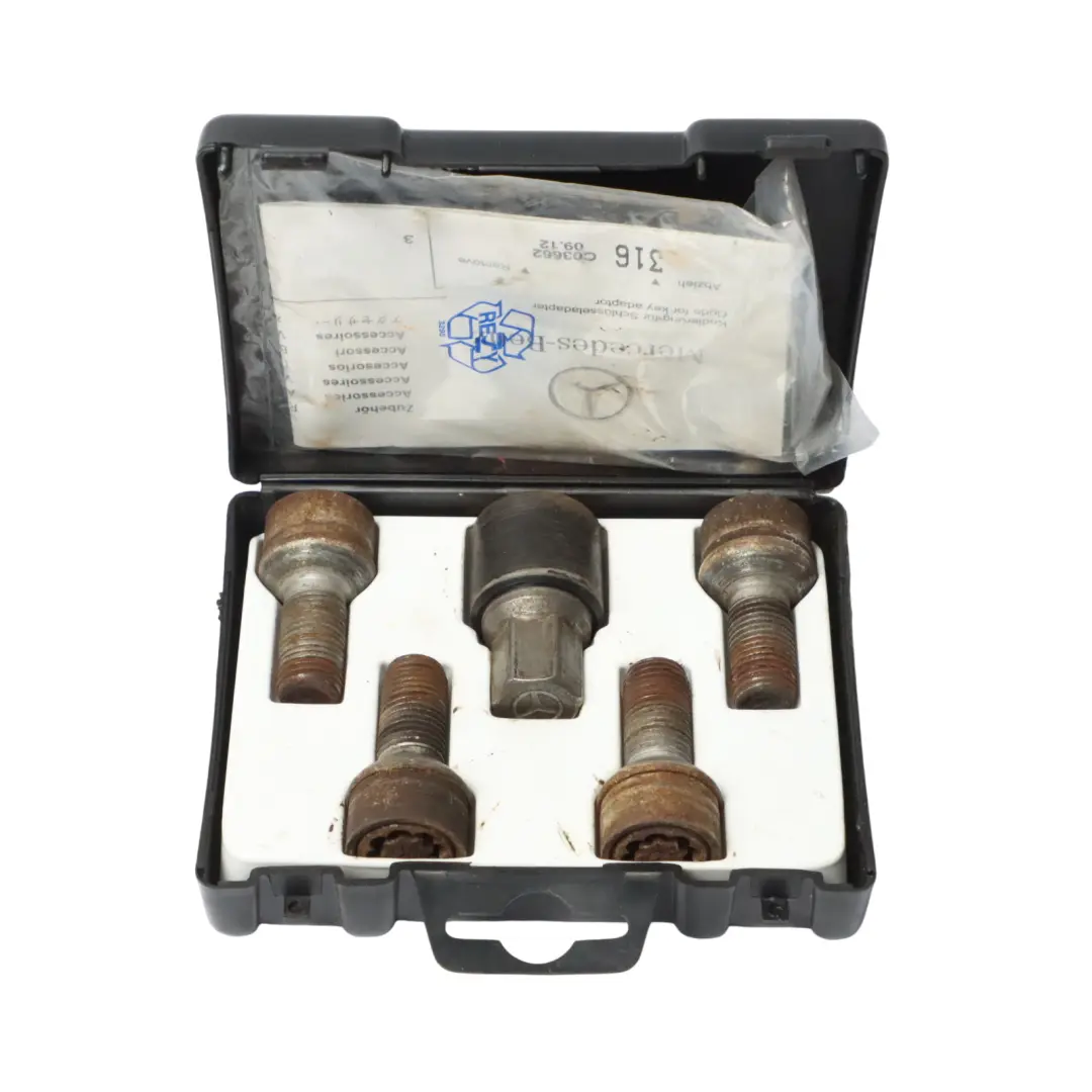 Bulloni sicurezza Mercedes W176 W204 W205 Bullone ruota posteriore anteriore Set per con numero di parte A0019901607 Bulloni sicurezza Mercedes W176 W204 W205 Bullone ruota posteriore anteriore Set - SKU A0019901607-3 - Numero di parte A0019901607