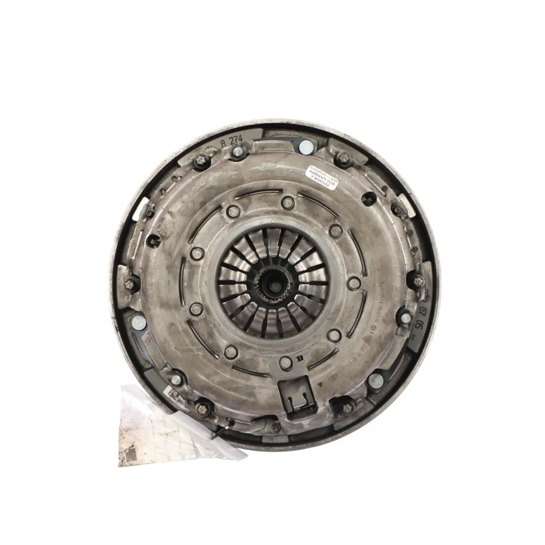 Clutch Kit Dual Twin Mass Flywheel M274 Petrol to Mercedes W205 W213 with Part number A0262501501 Mercedes W205 W213 Clutch Kit Dual Twin Mass Flywheel M274 Petrol - SKU A0262501501-1 - Part number A0262501501