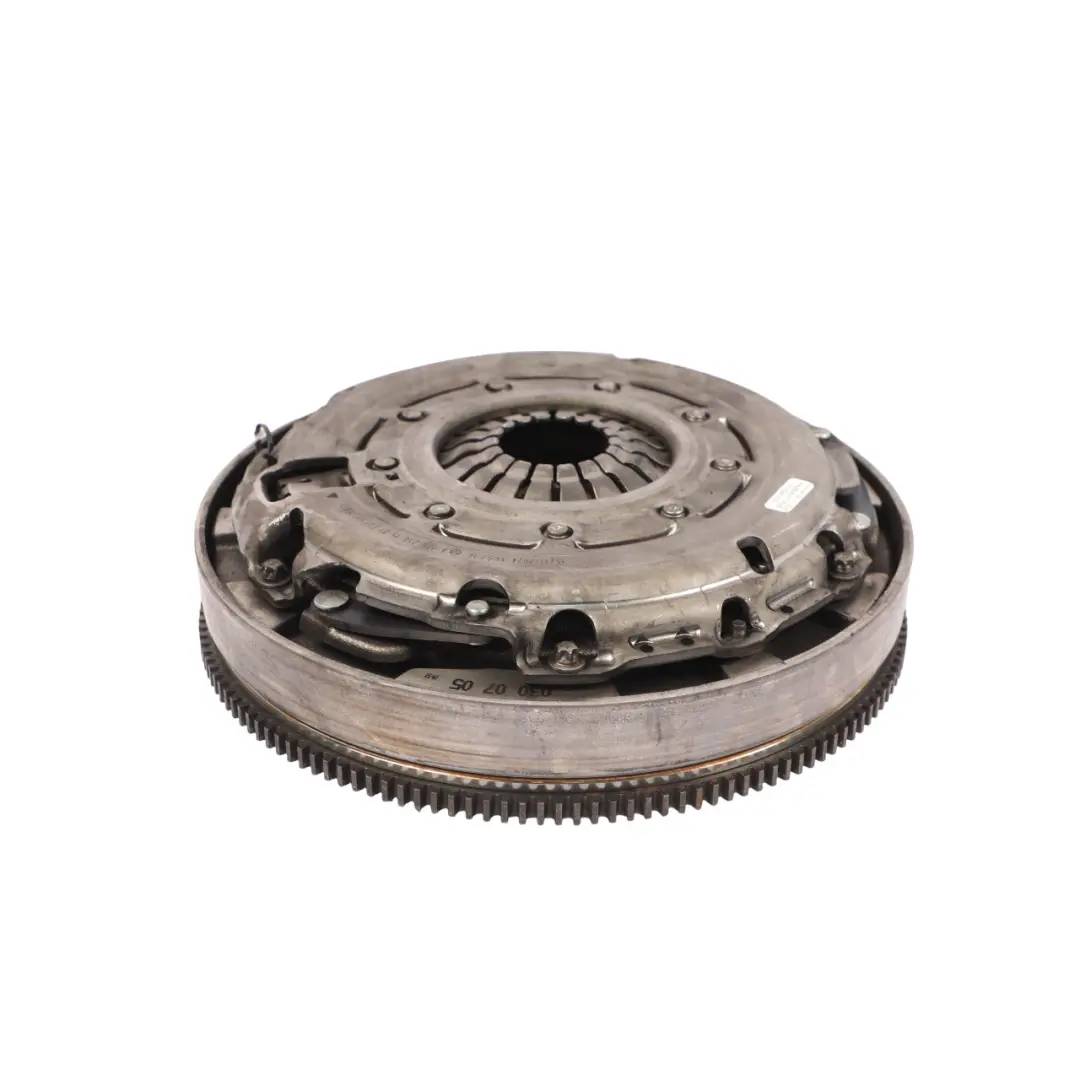 Mercedes W205 W213 Clutch Kit Dual Twin Mass Flywheel M274 Petrol - SKU A0262501501-1 - Part number A0262501501