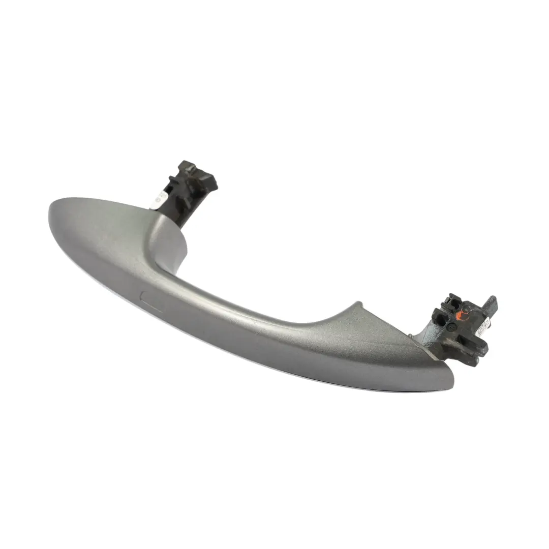 Maniglia Porta Posteriore Sinistra Grigio Montagna Magno 662 per Mercedes W177 con numero di parte A0997601901 Mercedes W177 Maniglia Porta Posteriore Sinistra Grigio Montagna Magno 662 - SKU A0997601901-MMA - Numero di parte A0997601901