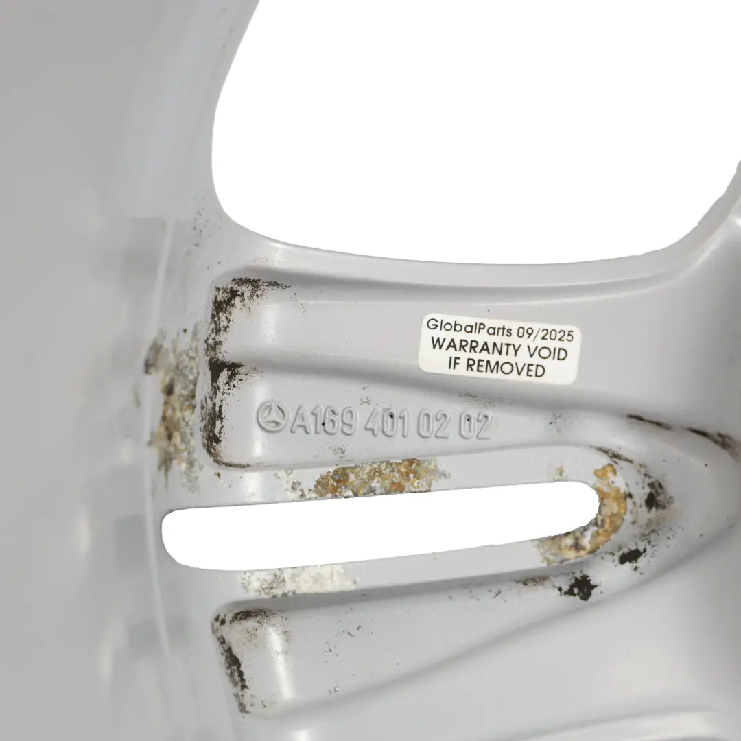 Jante Alu Argent 16" ET:46 6J pour Mercedes W245 à propos du numéro de pièce A1694010202 Mercedes W245 Jante Alu Argent 16" ET:46 6J - SKU A1694010202-1 - Numéro de pièce A1694010202