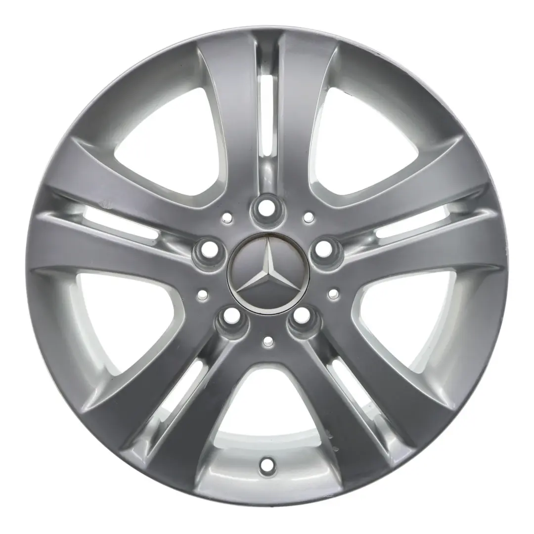 Silberne Leichtmetall felge 16" ET:46 6J für Mercedes W245 mit Teilenummer A1694010202 Mercedes W245 Silberne Leichtmetall felge 16" ET:46 6J - SKU A1694010202-2 - Teilenummer A1694010202