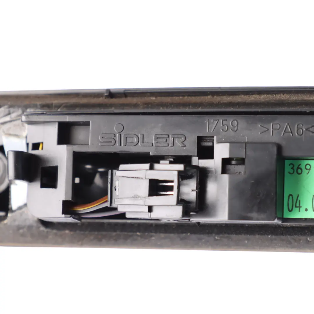 Kofferraumdeckel Griff Kofferraum Heckklappenöffner Zierleiste für Mercedes W169 mit Teilenummer A1697401893 Mercedes W169 Kofferraumdeckel Griff Kofferraum Heckklappenöffner Zierleiste - SKU A1697401893-1 - Teilenummer A1697401893