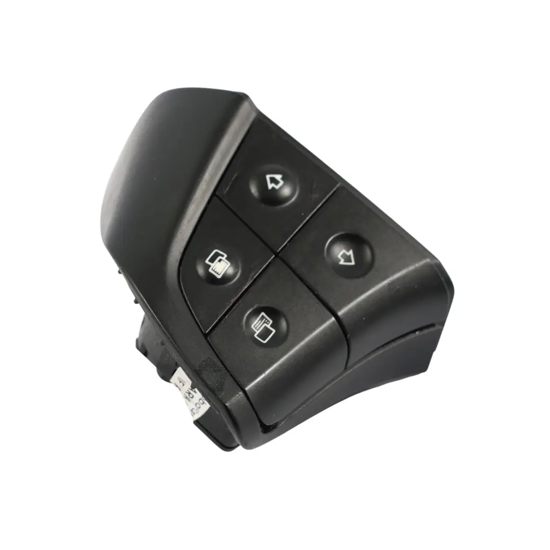 Lenkrad Multifunktions Schalter Bedienfeld für Mercedes W245 mit Teilenummer A1698207810 Mercedes W245 Lenkrad Multifunktions Schalter Bedienfeld - SKU A1698207810 - Teilenummer A1698207810
