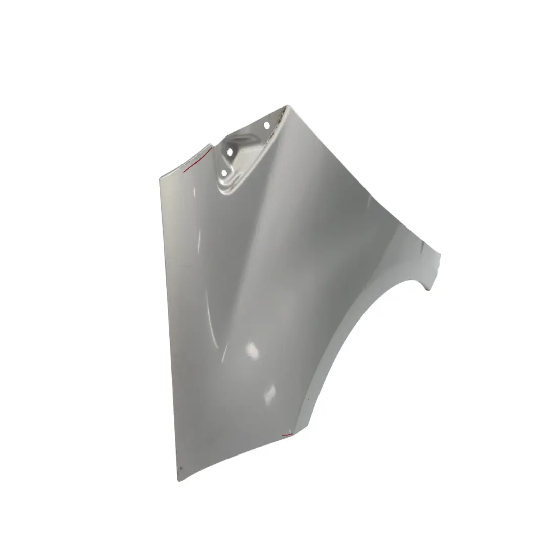 Błotnik Lewy Polar Silver Srebrny Metalik - 761 do Mercedes W169 o numerze A1698810101 Mercedes W169 Błotnik Lewy Polar Silver Srebrny Metalik - 761 - SKU A1698810101-PLS - Numer Części A1698810101