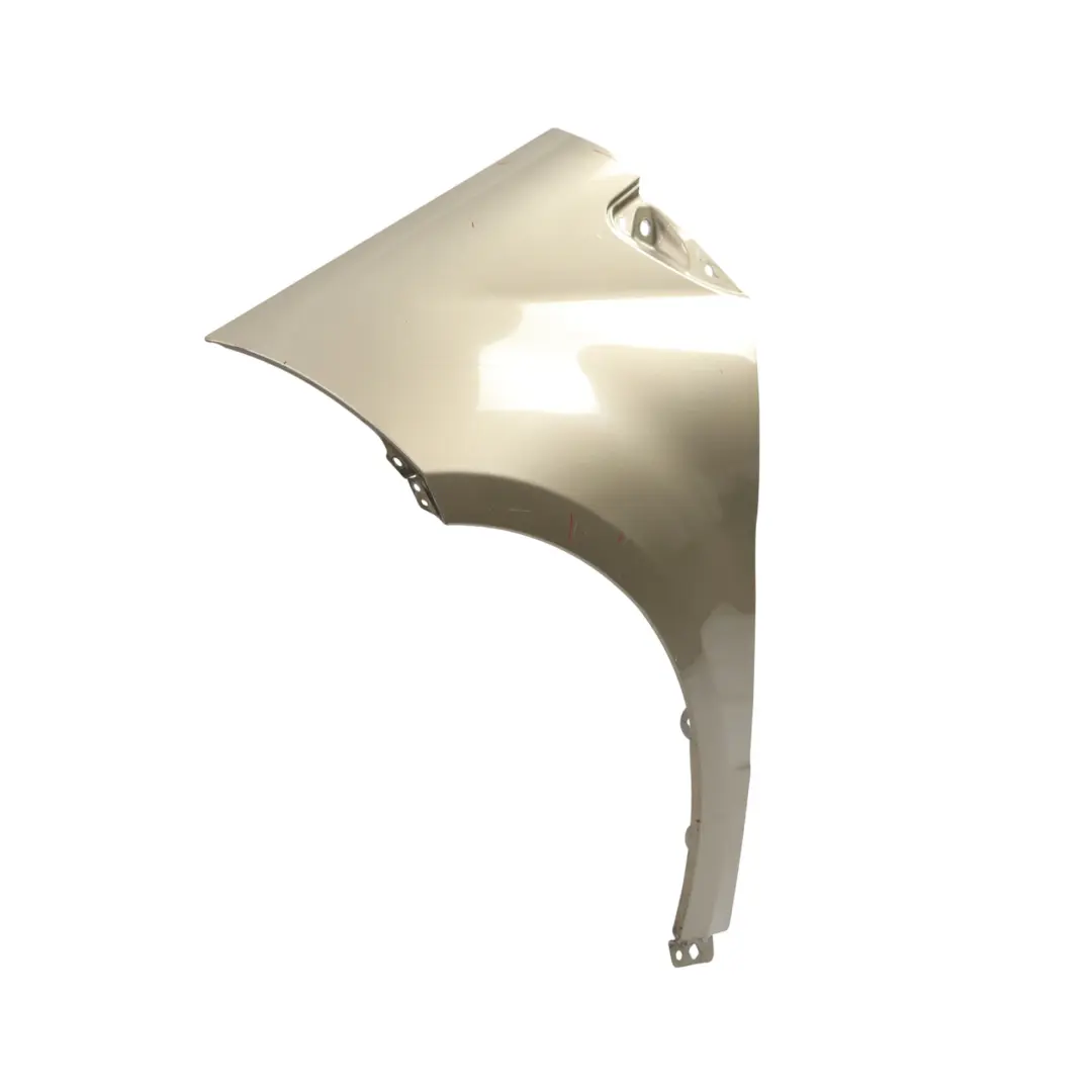 Pannello Laterale Anteriore Sinistro Parafango Sand Dune Beige 791 per Mercedes W169 con numero di parte A1698810101 Mercedes W169 Pannello Laterale Anteriore Sinistro Parafango Sand Dune Beige 791 - SKU A1698810101-SDB - Numero di parte A1698810101