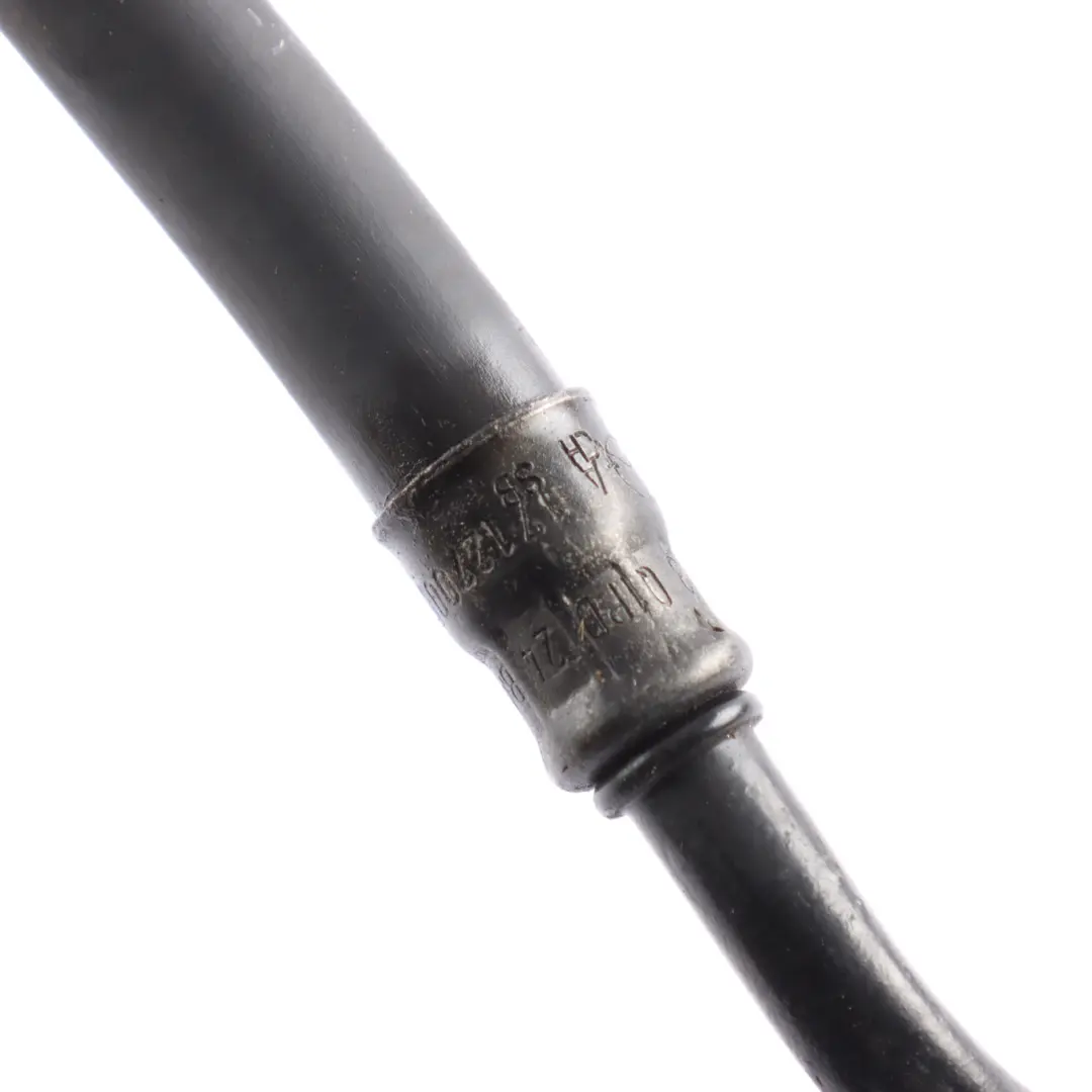 Getriebe Ölkühler Kühlleitungs Schlauch SLK 200 für Mercedes SLK R171 mit Teilenummer A1712700596 Mercedes SLK R171 Getriebe Ölkühler Kühlleitungs Schlauch SLK 200 - SKU A1712700596 - Teilenummer A1712700596