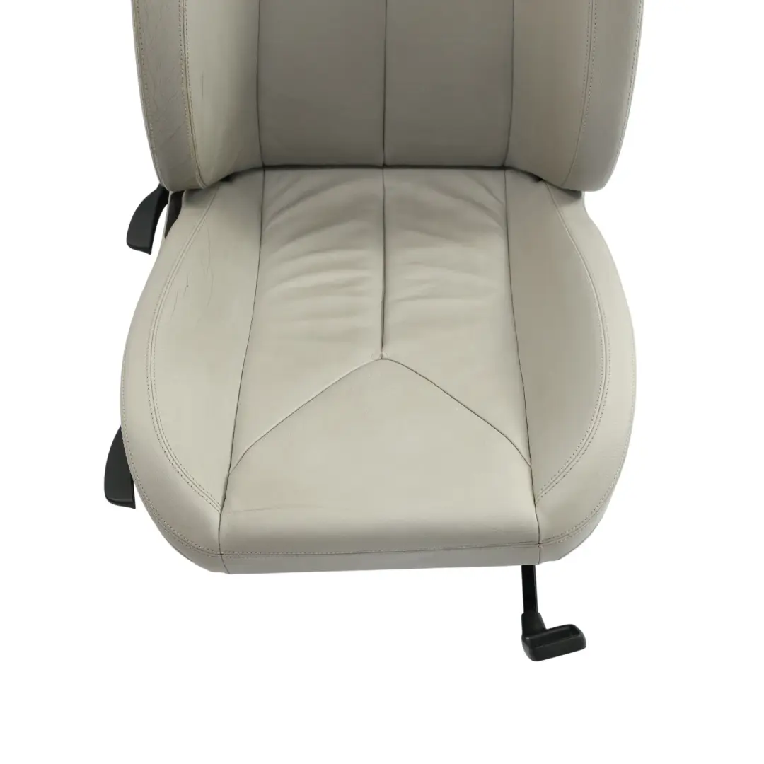 Przedni Fotel Skórzany Szary Prawy Przód do Mercedes R171 o numerze A1719103447 Mercedes R171 Przedni Fotel Skórzany Szary Prawy Przód - SKU A1719103447-8 - Numer Części A1719103447