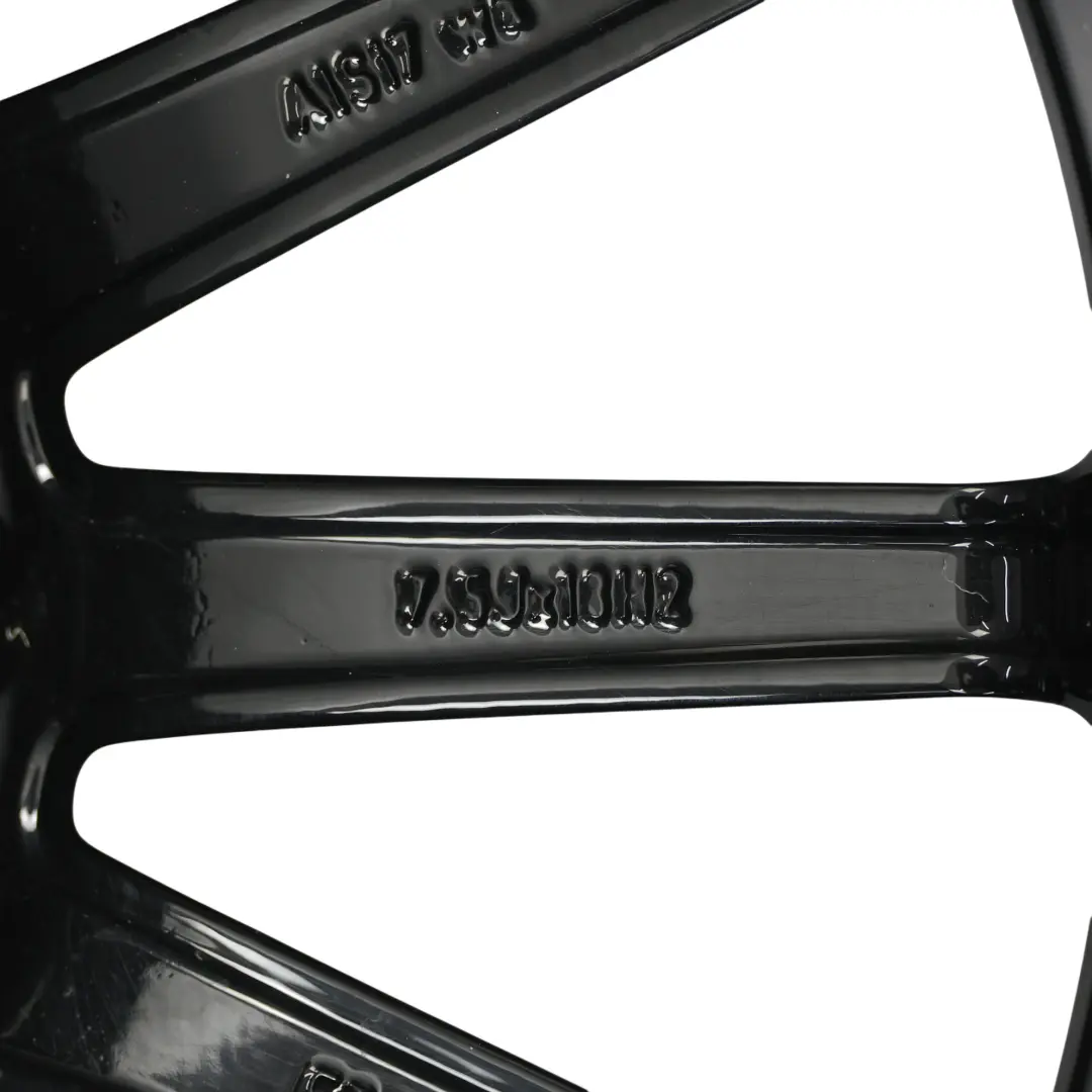 Czarna Felga Aluminiowa 18" ET:52 7.5J do Mercedes W176 W246 AMG o numerze A1764010200 Mercedes W176 W246 AMG Czarna Felga Aluminiowa 18" ET:52 7.5J - SKU A1764010200-5 - Numer Części A1764010200