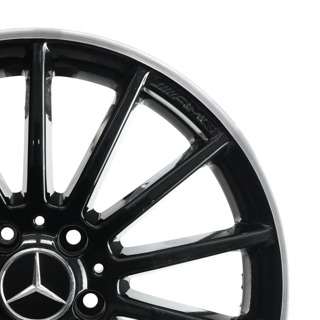 Schwarz Felge 18" ET:52 7.5J für Mercedes W176 W246 AMG mit Teilenummer A1764010200 Mercedes W176 W246 AMG Schwarz Felge 18" ET:52 7.5J - SKU A1764010200-5 - Teilenummer A1764010200