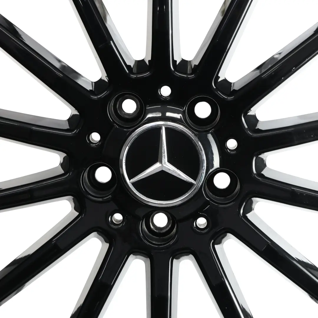 Mercedes W176 W246 AMG Jante alliage noire 18" ET:52 7.5J - SKU A1764010200-5 - Numéro de pièce A1764010200