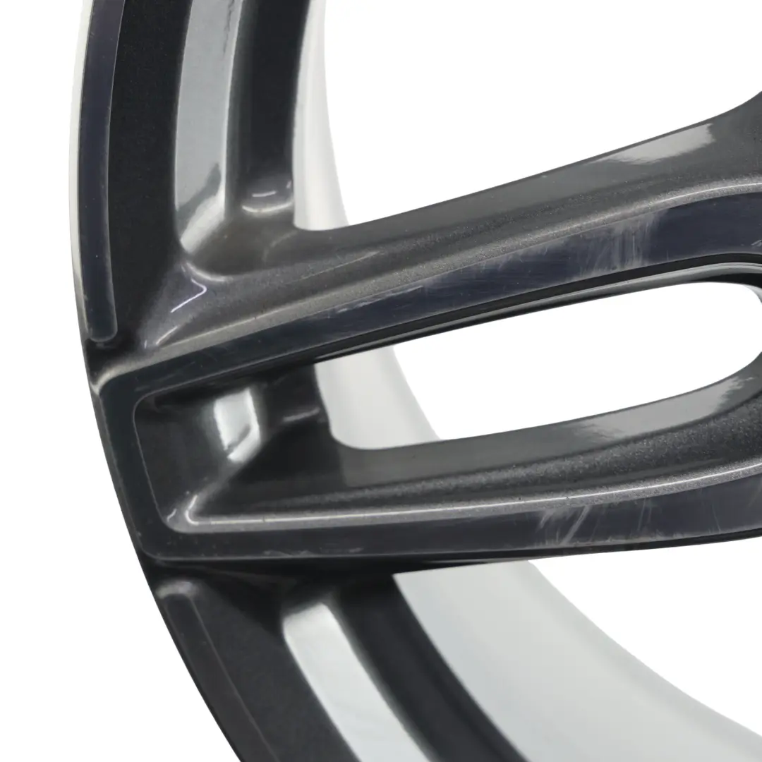 Cerchio in lega AMG 18" ET:52 7,5J 5 Doppie razze per Mercedes W176 con numero di parte A1764010700 Mercedes W176 Cerchio in lega AMG 18" ET:52 7,5J 5 Doppie razze - SKU A1764010700-1 - Numero di parte A1764010700