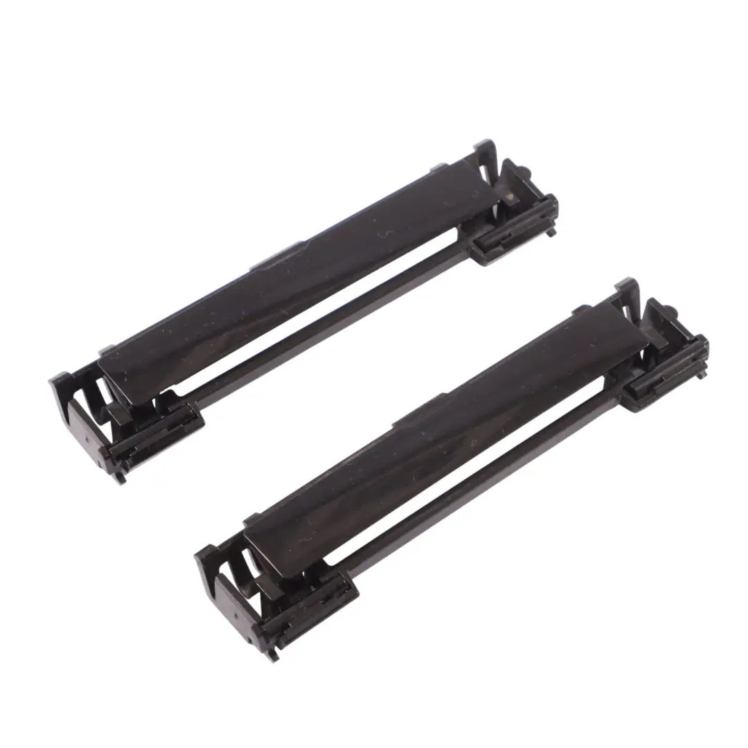 Mercedes W176 Support De Fixation De Rail De Toit Gauche - SKU A1766900782-1 - Numéro de pièce A1766900782