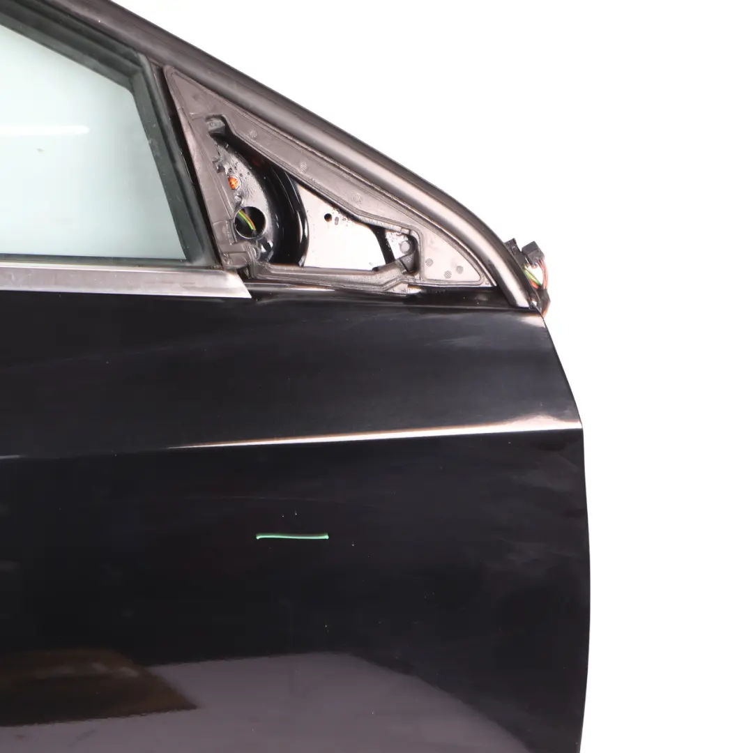 Door Front Right O/S A-Class Kosmos Cosmic Black Metallic - 191 to Mercedes W176 with Part number A1767200205 Mercedes W176 Door Front Right O/S A-Class Kosmos Cosmic Black Metallic - 191 - SKU A1767200205-KB1 - Part number A1767200205