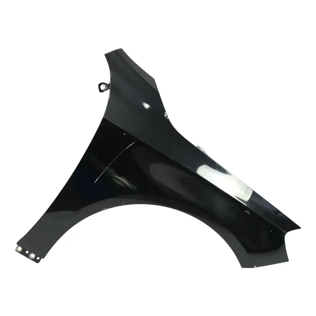 Mercedes W176 Kotflügelverkleidung vorne rechts Kosmos Schwarz - 191 - SKU A1768810201-KB - Teilenummer A1768810201