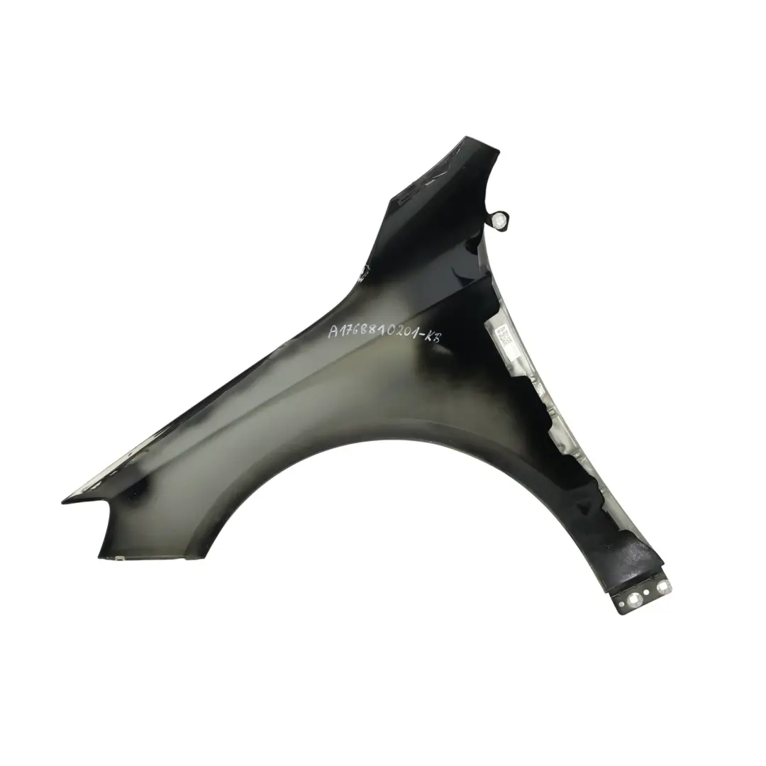 Mercedes W176 Panneau d'aile avant droit Couvercle de garniture Kosmos Black 191 - SKU A1768810201-KB - Numéro de pièce A1768810201