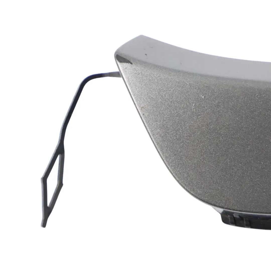 Frontstoßstange Abschlepphakenabdeckung Mountain Grey - 787 für Mercedes W176 mit Teilenummer A1768851800 Mercedes W176 Frontstoßstange Abschlepphakenabdeckung Mountain Grey - 787 - SKU A1768851800-MG - Teilenummer A1768851800