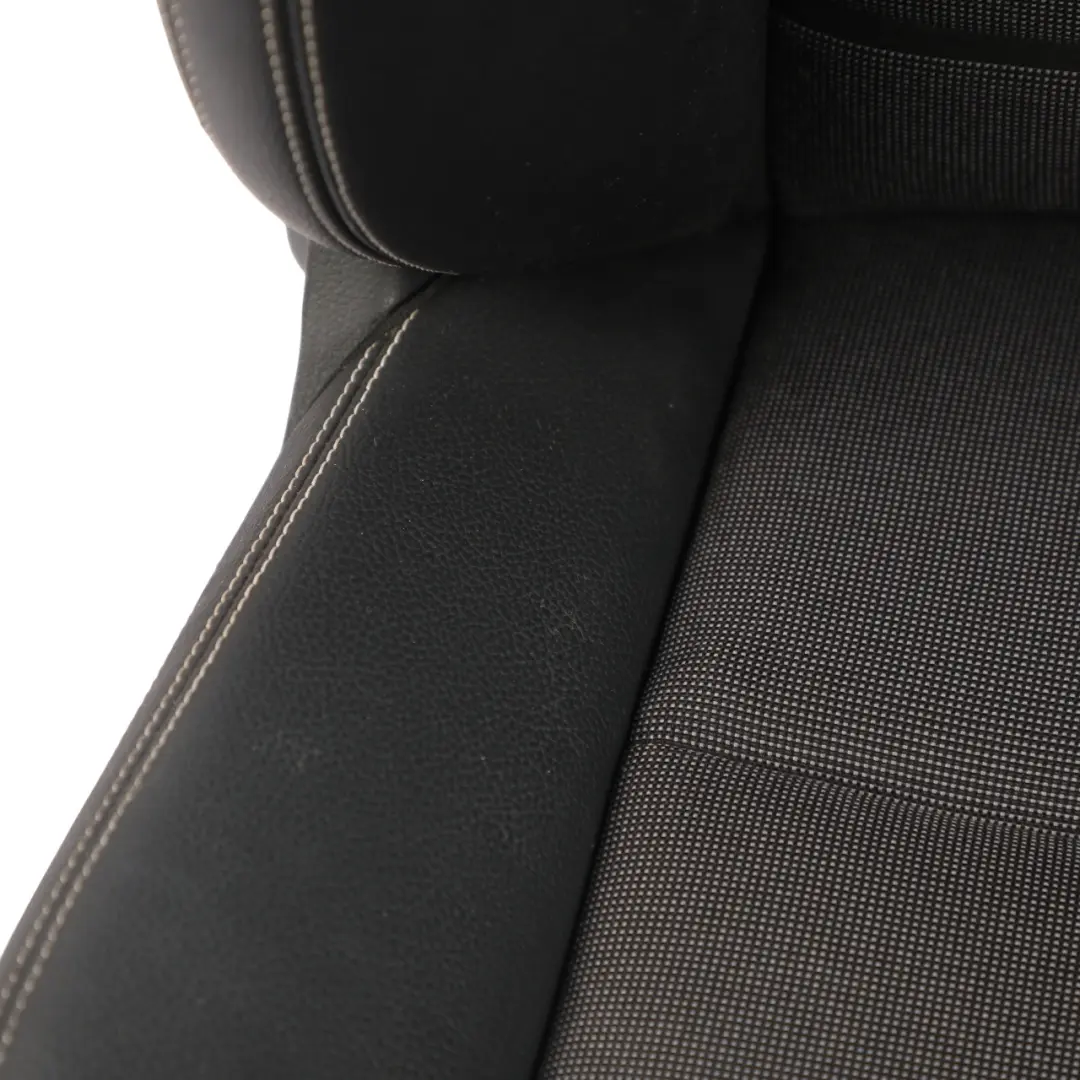 Vordersitz Sport Links Leder Stoff Schwarz für Mercedes W176 mit Teilenummer A1769108501 Mercedes W176 Vordersitz Sport Links Leder Stoff Schwarz - SKU A1769108501-1 - Teilenummer A1769108501