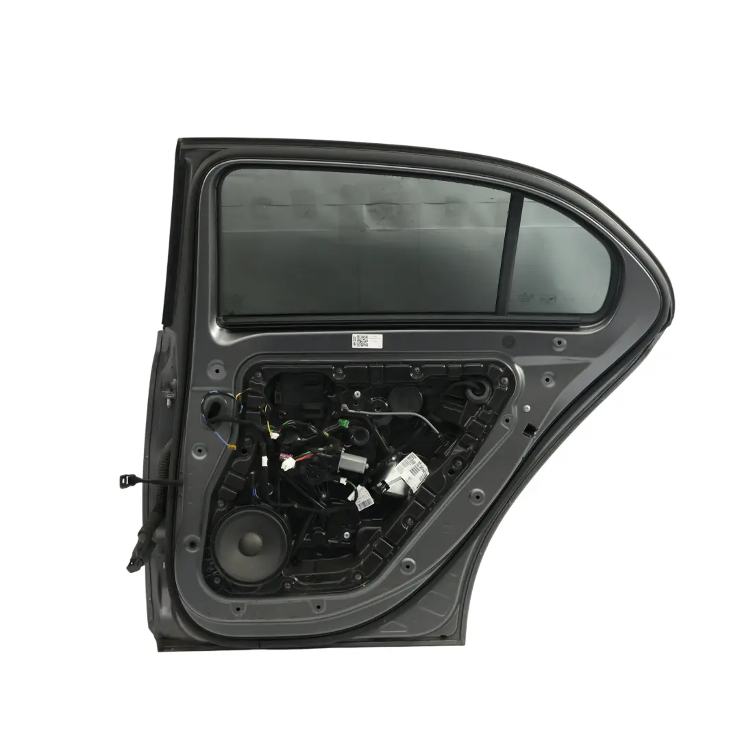Puerta Trasera Derecha Mountain Grey Gris Magno - 662 para Mercedes W177 con número de pieza A1777301400 Mercedes W177 Puerta Trasera Derecha Mountain Grey Gris Magno - 662 - SKU A1777301400-MMA - Número de pieza A1777301400