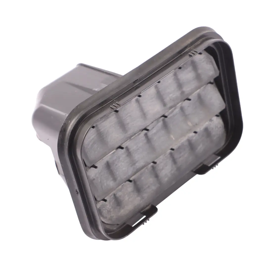 Ventilation Chassis Air Vent Grille Arrière Gauche pour Mercedes W177 à propos du numéro de pièce A1778302000 Mercedes W177 Ventilation Chassis Air Vent Grille Arrière Gauche - SKU A1778302000 - Numéro de pièce A1778302000