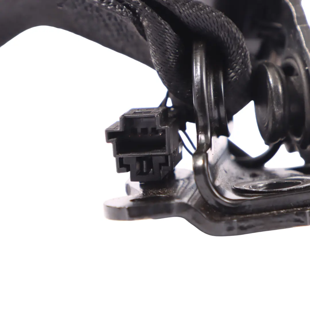 Mercedes W177 Double Seat Belt Buckle Clip Rear Middle Right O/S - SKU A1778603102 - Part number A1778603102