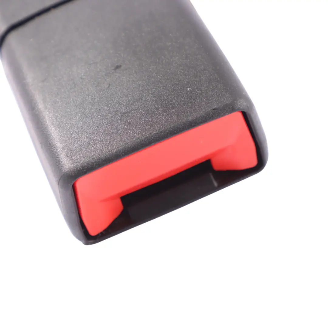 Boucle Ceinture Double Arrière Centrale Droite pour Mercedes W177 à propos du numéro de pièce A1778603102 Mercedes W177 Boucle Ceinture Double Arrière Centrale Droite - SKU A1778603102 - Numéro de pièce A1778603102