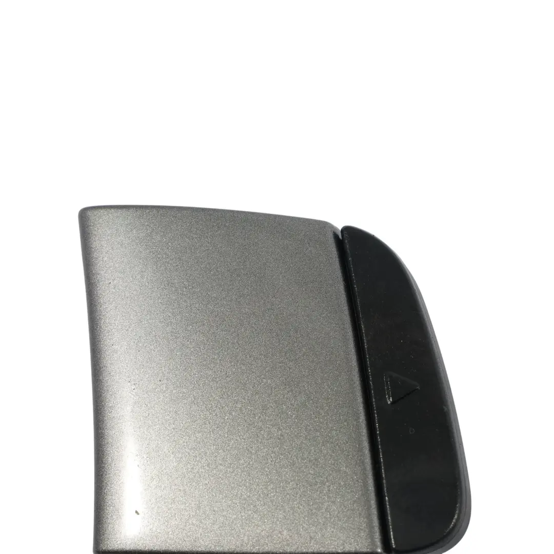 Paraurti Anteriore GancioTraino Tappo Aletta Mineral Grau - B39 per Mercedes W177 con numero di parte A1778859005 Mercedes W177 Paraurti Anteriore GancioTraino Tappo Aletta Mineral Grau - B39 - SKU A1778859005-MG - Numero di parte A1778859005