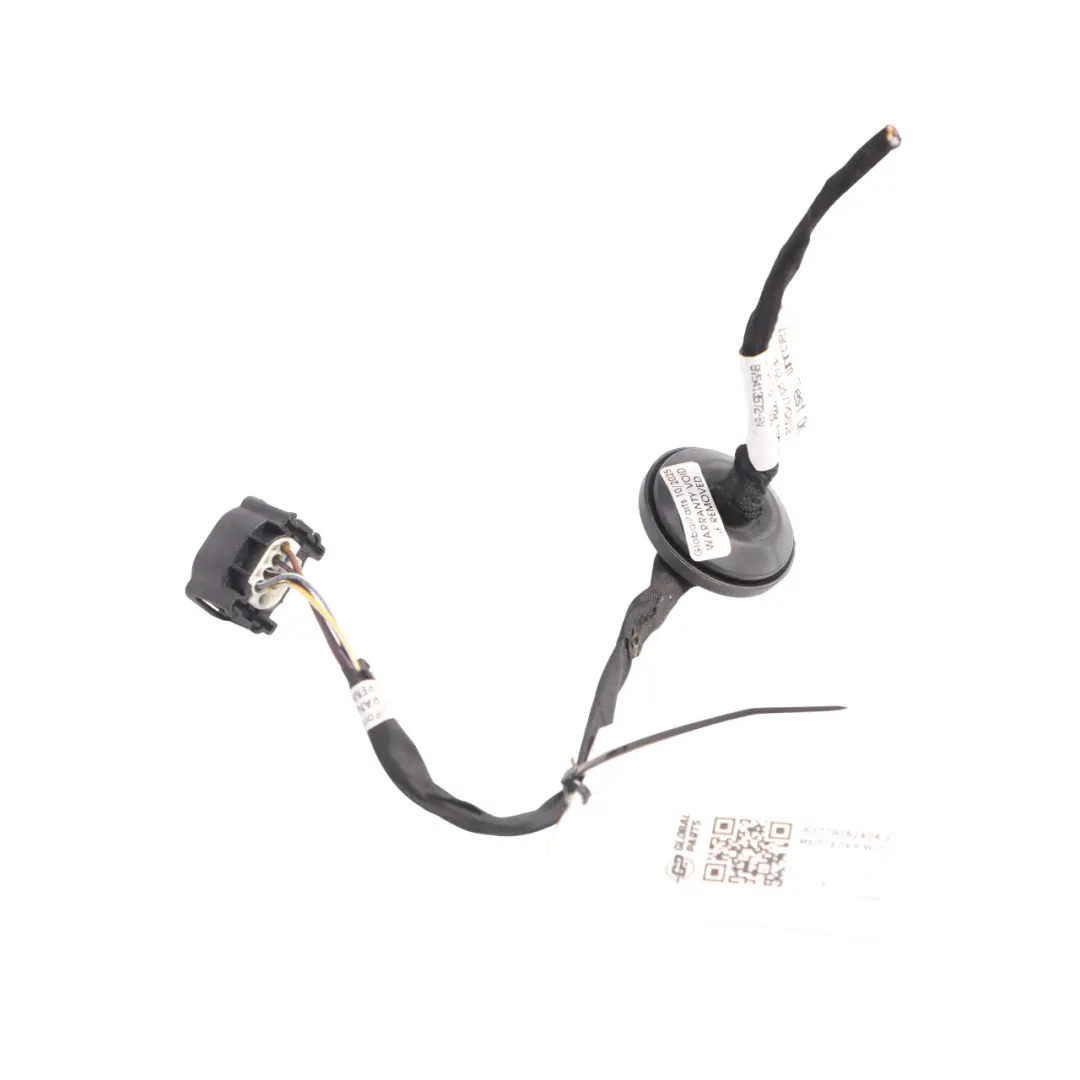 Tail Light Side LED Lamp Wiring Loom Right O/S to Mercedes W177 Rear with Part number A1779062404 Mercedes W177 Rear Tail Light Side LED Lamp Wiring Loom Right O/S - SKU A1779062404-2 - Part number A1779062404