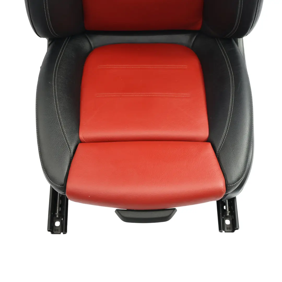 Asiento Delantero Izquierdo Calefactable Memoria Cuero para Mercedes C118 W177 con número de pieza A1779101502 Mercedes C118 W177 Asiento Delantero Izquierdo Calefactable Memoria Cuero - SKU A1779101502 - Número de pieza A1779101502