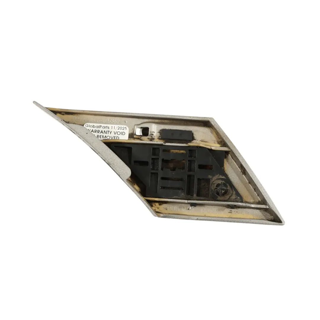 C203 Moldura Guardabarros Izquierdo Plata Cubanita Metalizado 723 para Mercedes con número de pieza A2036905362 Mercedes C203 Moldura Guardabarros Izquierdo Plata Cubanita Metalizado 723 - SKU A2036905362-CS - Número de pieza A2036905362